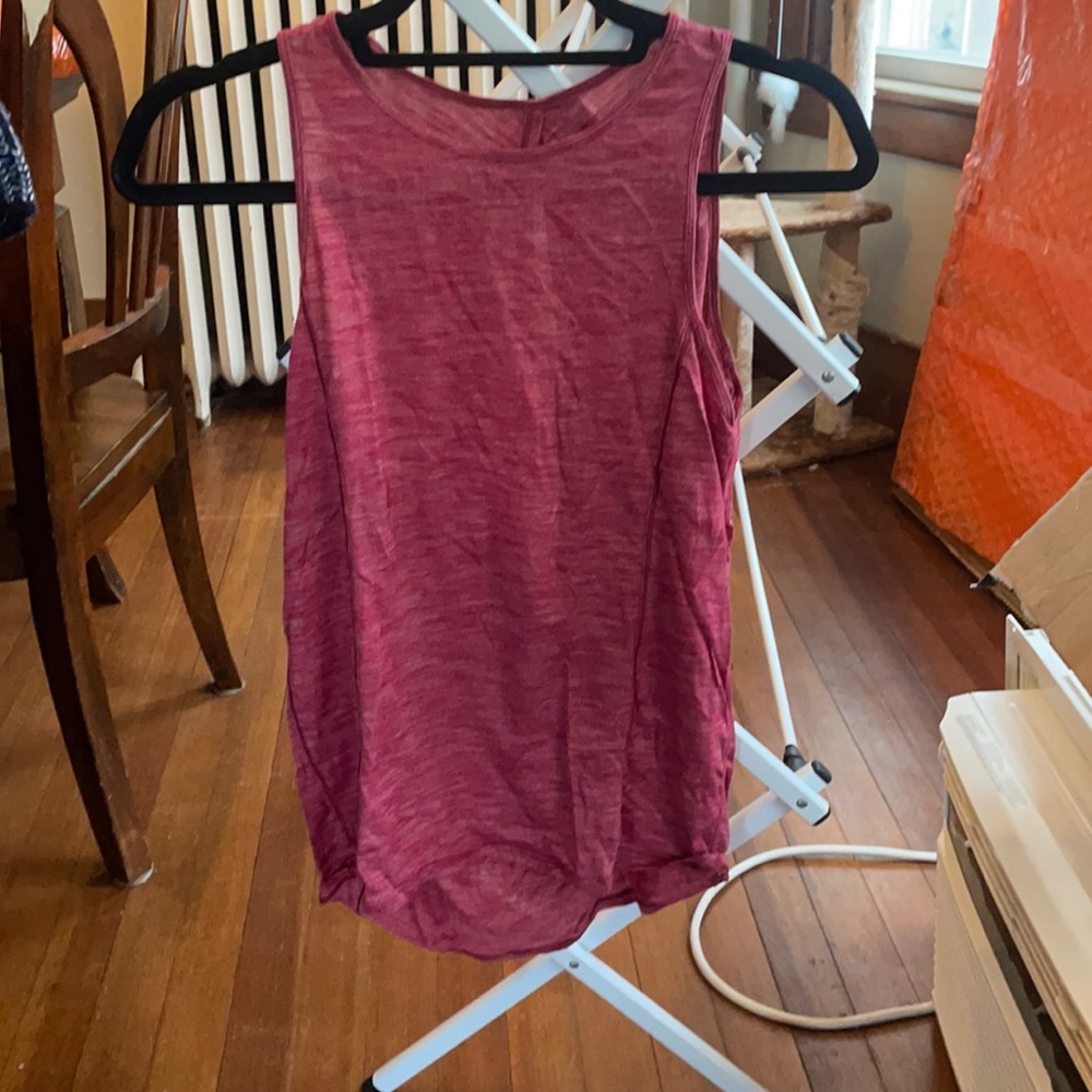 Red lululemon open back shirt